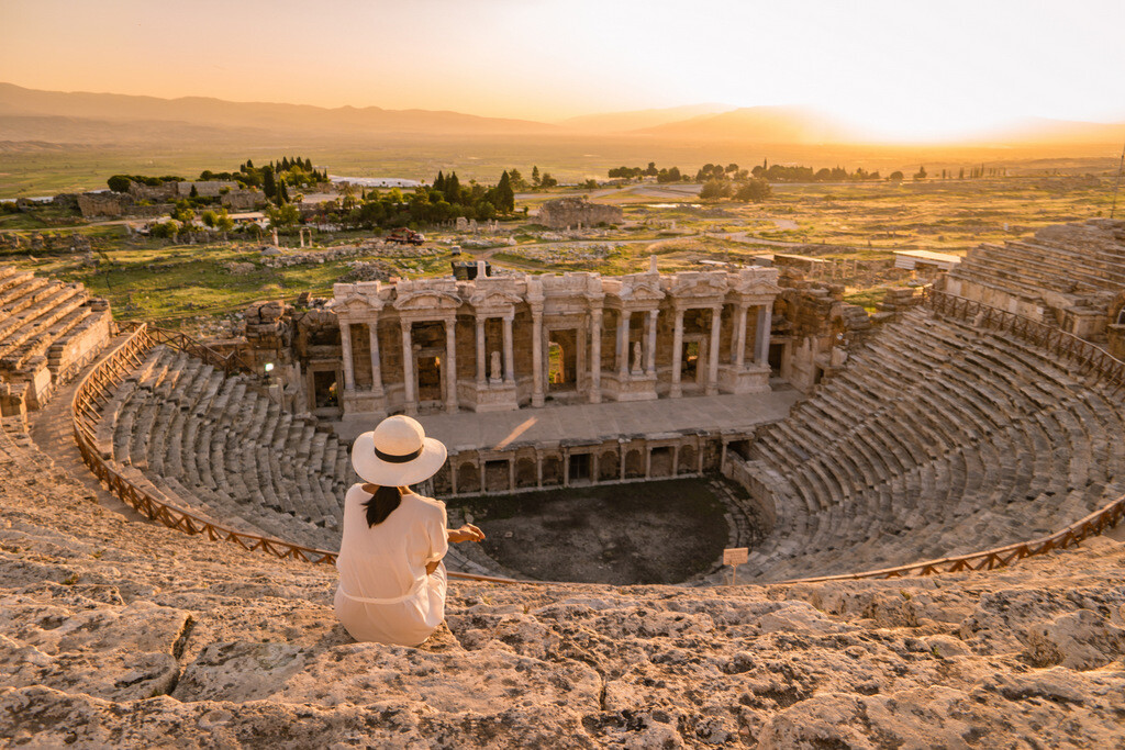 Pamukkale Hierapolis Antik Tiyatrosu