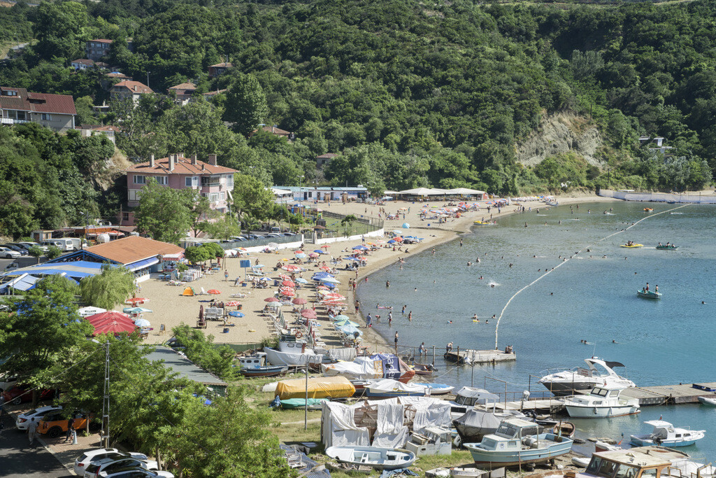 İstanbulda Denize Girilecek Sakin Yerler arasındaki Poyrazköy