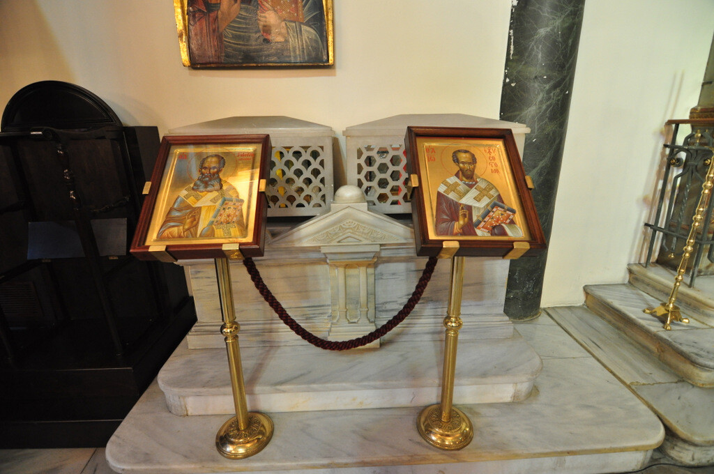 Fener Rum Patrikhanesindeki Nenizili Gregorios ve Ioannis Hrisostomos